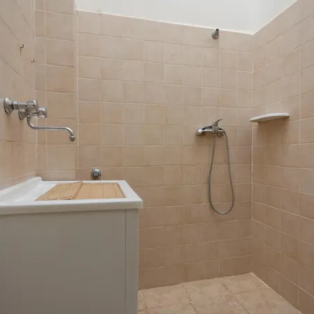 Apartment Casa Lucia- 2 2 Bagni -parcheggio-