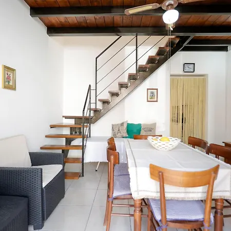 Casa Lucia- 2 2 Bagni -parcheggio- * Porto Cesareo
